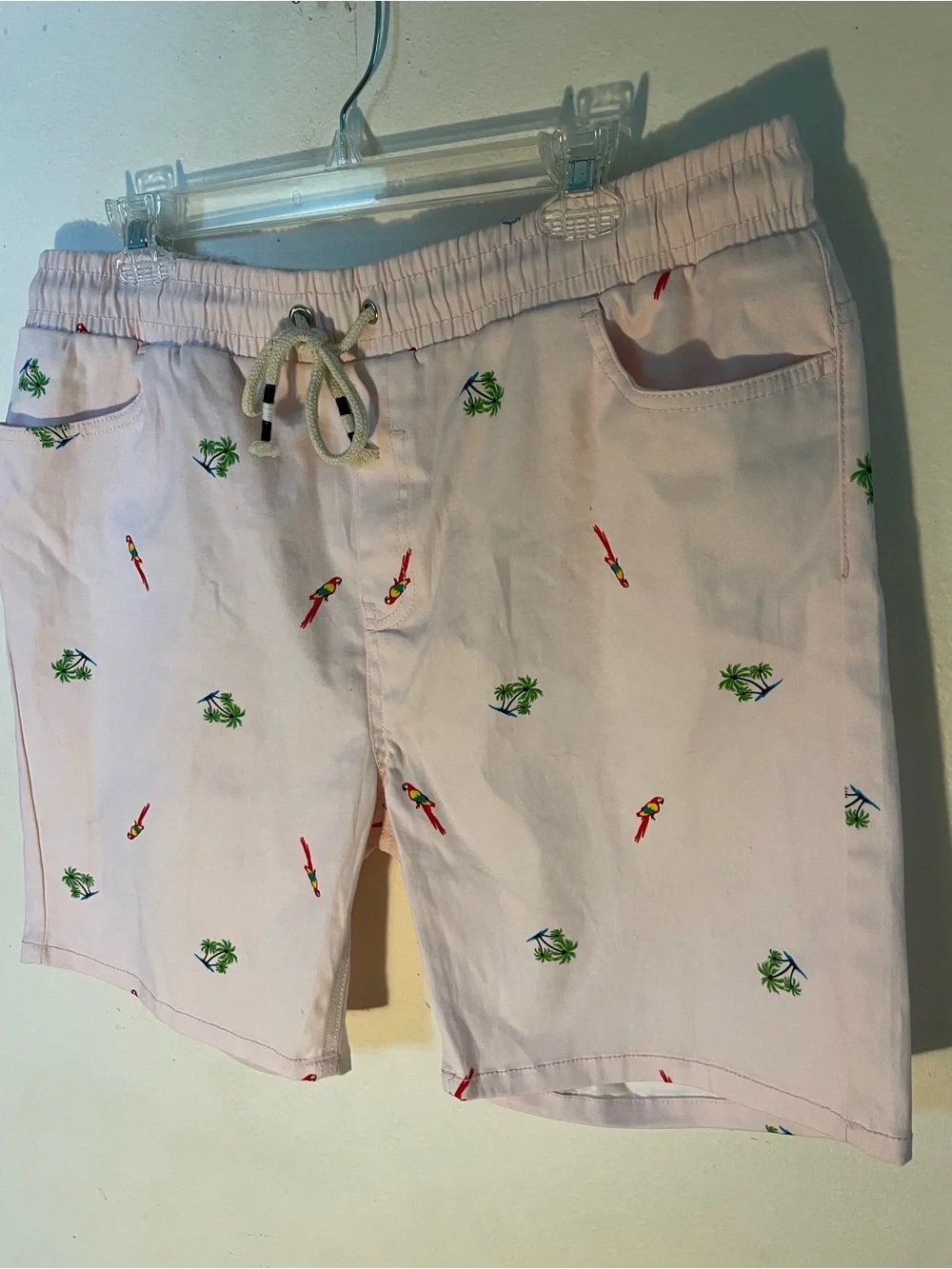 Men's Pale Pink Parrot-Print Hybrid Shorts with Drawstring Waist